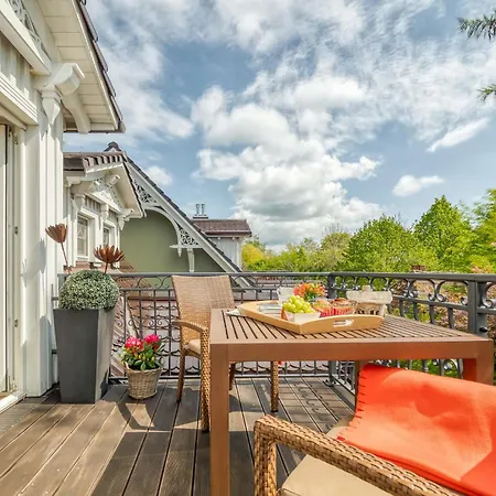 Апартаменты Les Belles, Haus Cecile, Fw Romantique, Whg 5 Цингст