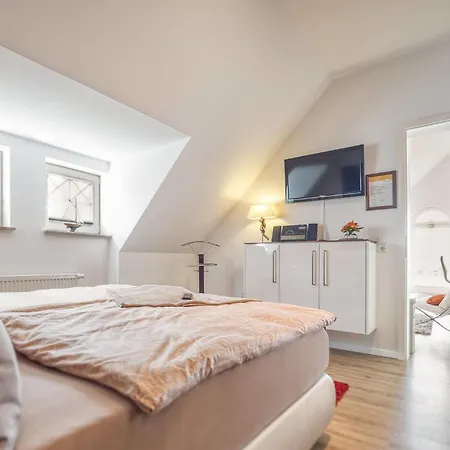 Apartment Les Belles, Haus Cecile, Fw Romantique, Whg 5 *