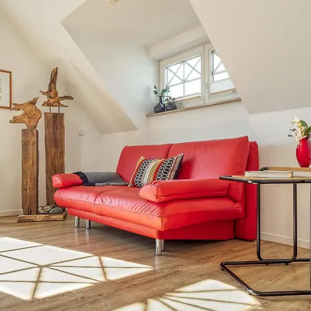 Apartment Les Belles, Haus Cecile, Fw Romantique, Whg 5 Zingst