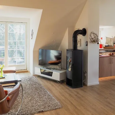 Apartment Les Belles, Haus Cecile, Fw Romantique, Whg 5 Ostseeheilbad Zingst